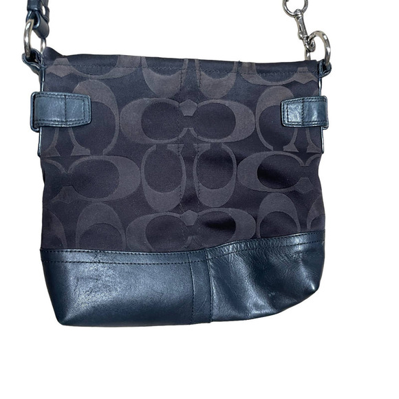 Coach Signature Optic Logo Chain Duffle Shoulder Bag Purse 19730 - Picture 6 of 16